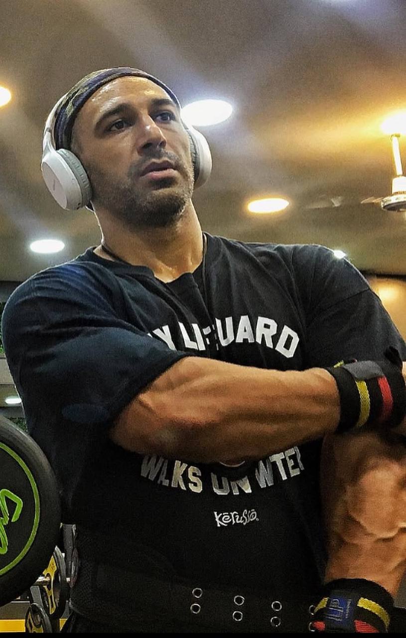 یاسر مختارزاده